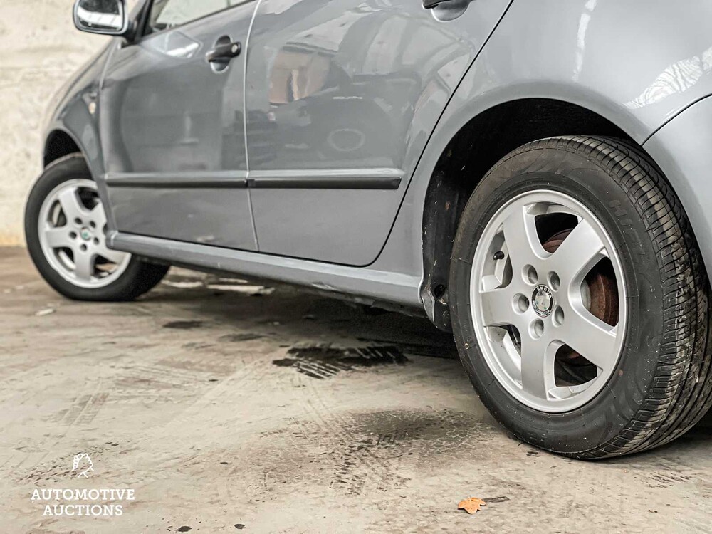 Skoda Fabia Combi 1.4-16V Elegance 75pk  -Orig. NL-, 01-LL-PD