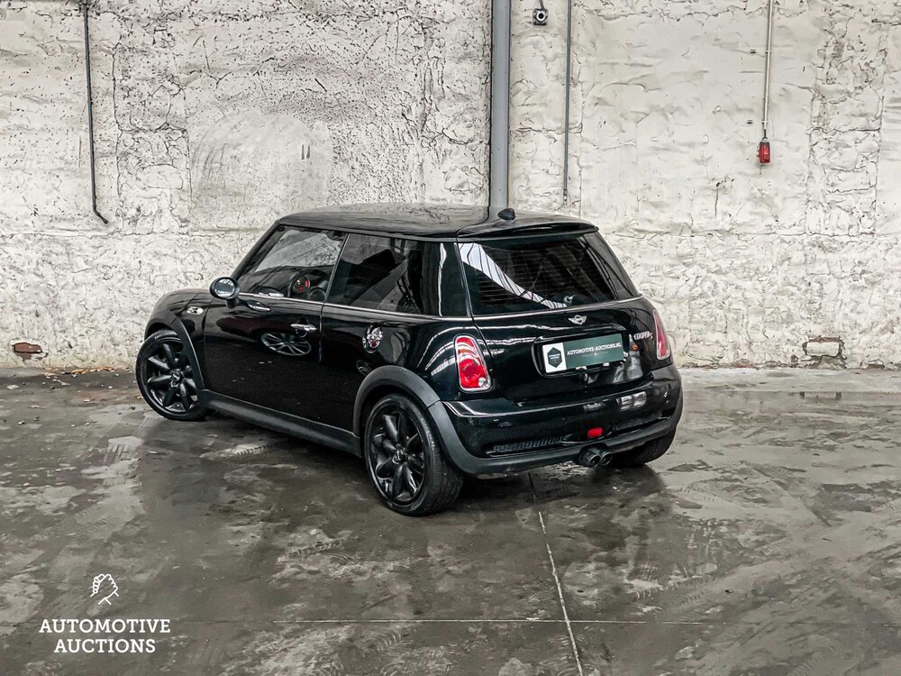 Mini Cooper S 1.6 170pk 2004, 77-KHT-5
