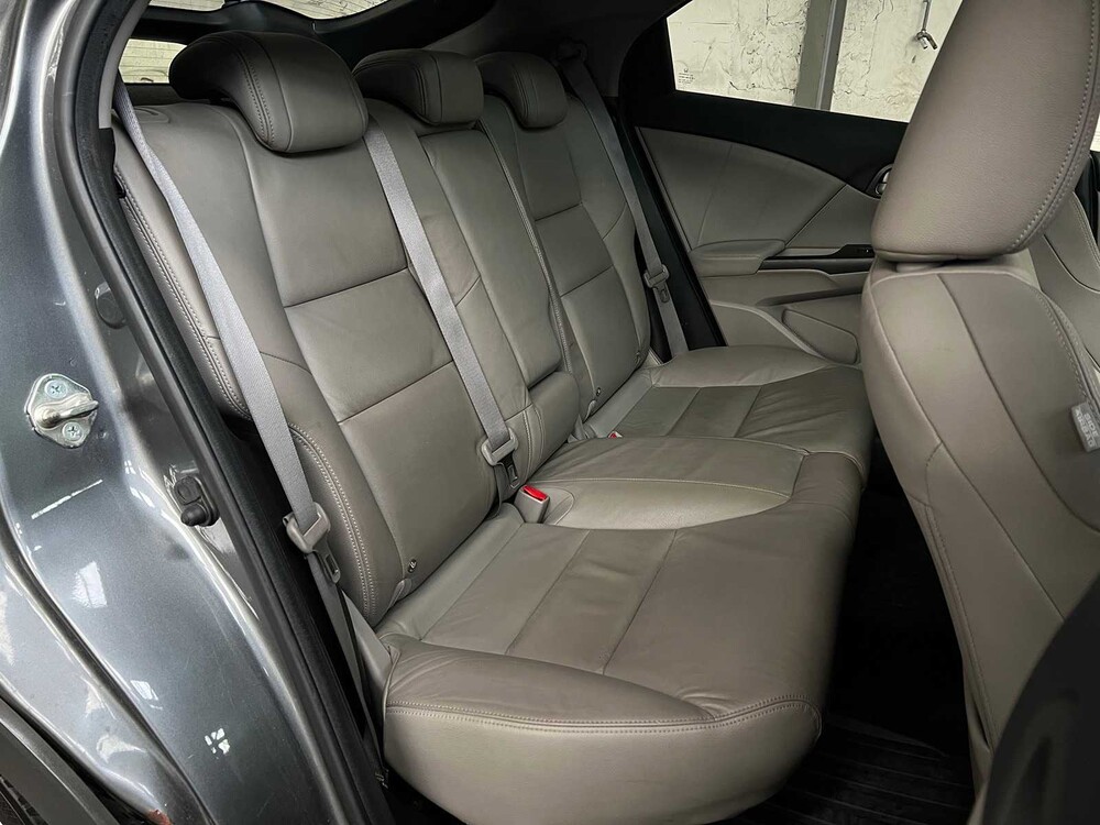 Honda Civic IX 2.2 I-DTEC 150pk 2012