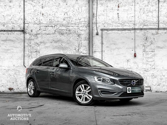 Volvo V60 2.4 D5 Twin Engine Special Edition 163PS 2015, NH-759-L