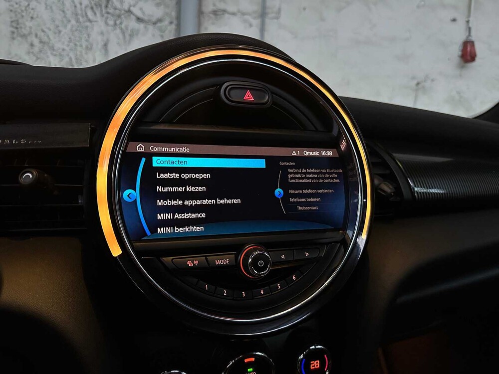 Mini 1.5 Cooper 60 Years Edition 136pk 2019 -Orig. NL-, ZL-236-Z