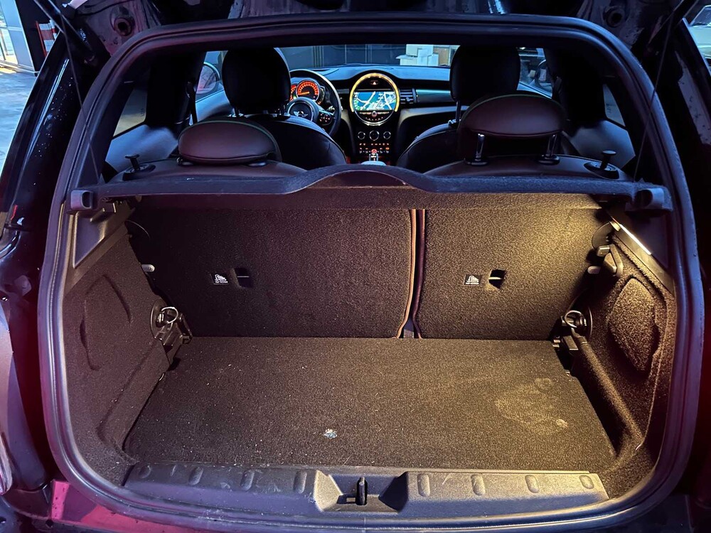 Mini 1.5 Cooper 60 Jahre Edition 136PS 2019 -Orig. NL-, ZL-236-Z
