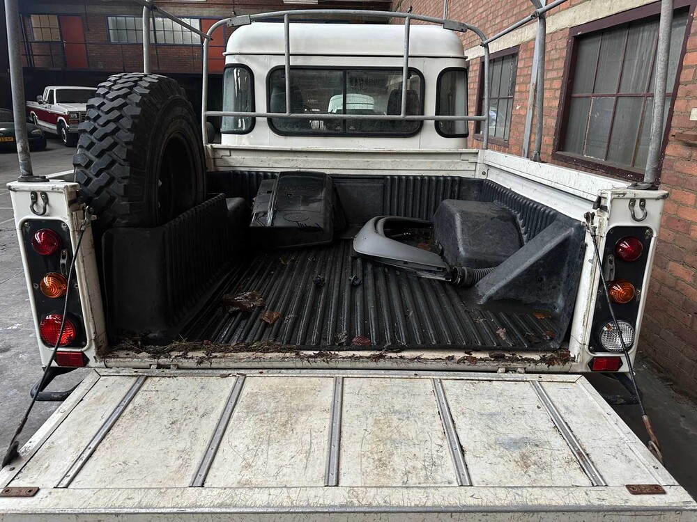 Land Rover Defender 2.5 TD5 130