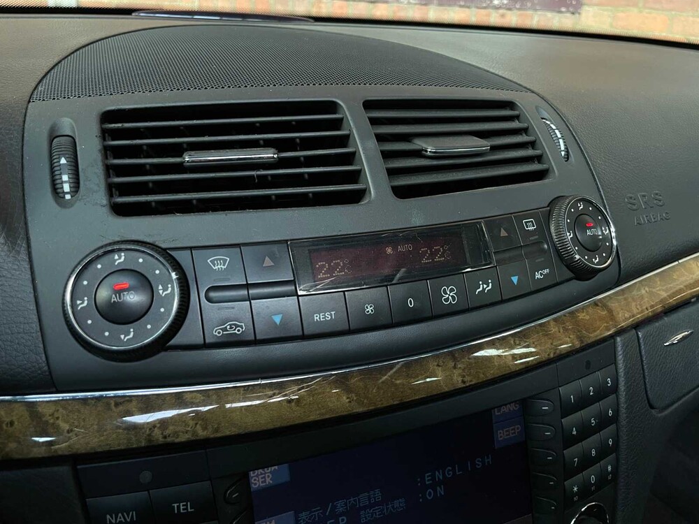 Mercedes-Benz E55 AMG Combi 5.5 V8 476PS 2005 -Youngtimer- 