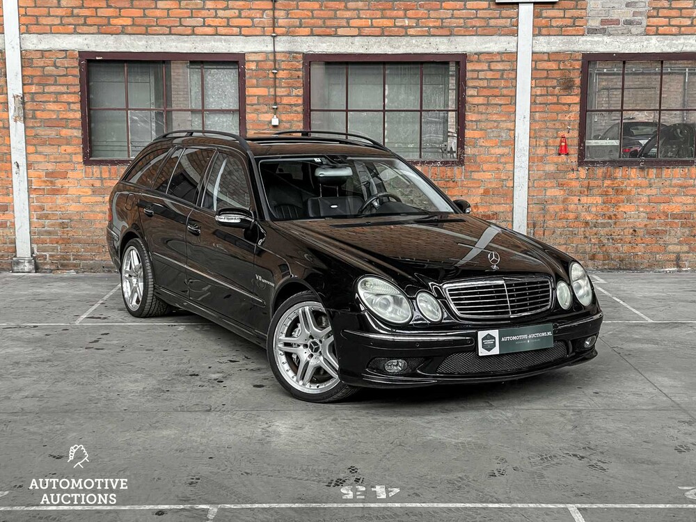 Mercedes-Benz E55 AMG Combi 5.5 V8 476PS 2005 -Youngtimer- 