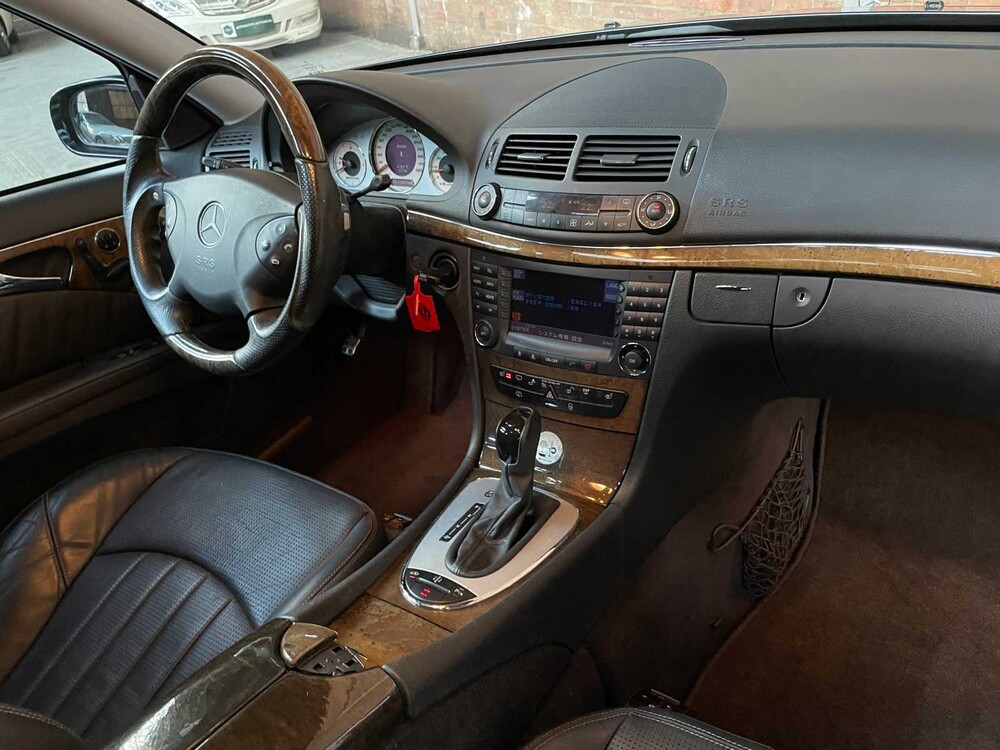 Mercedes-Benz E55 AMG Combi 5.5 V8 476PS 2005 -Youngtimer- 