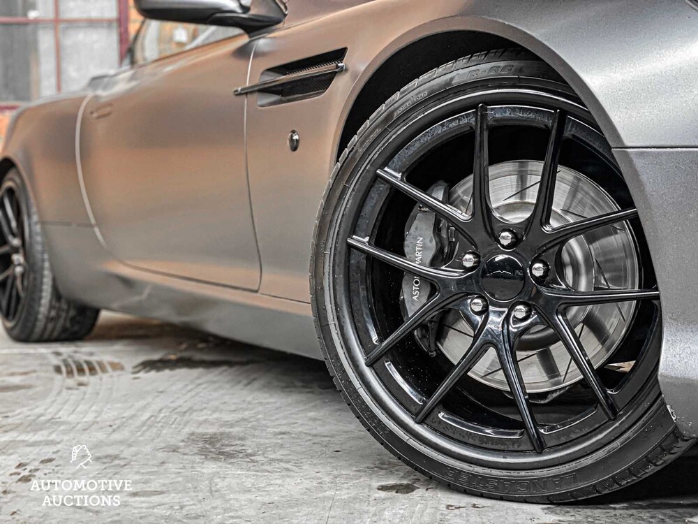 Aston Martin DB9 Cabriolet 5.9 V12 2007 -Youngtimer-