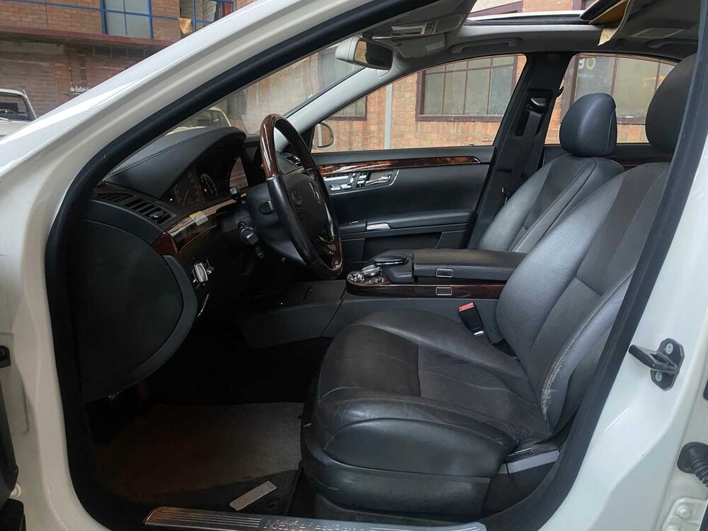 Mercedes-Benz S500 5.5 V8 388PS 2006 Youngtimer S-Klasse