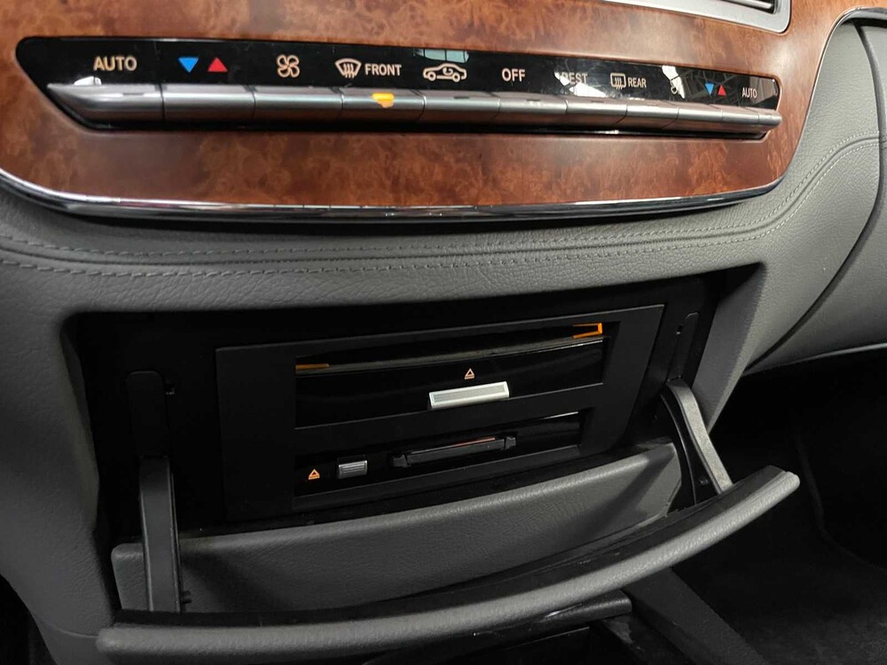 Mercedes-Benz S500 AMG Long 5.5 V8 388PS 2006 S-Klasse, L-778-DX Youngtimer