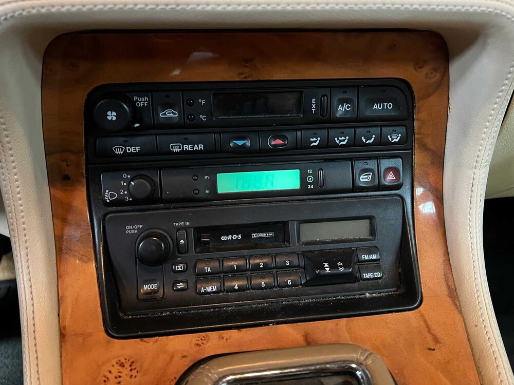 Jaguar Sovereign 3.2 210PS 1997, HD-309-N