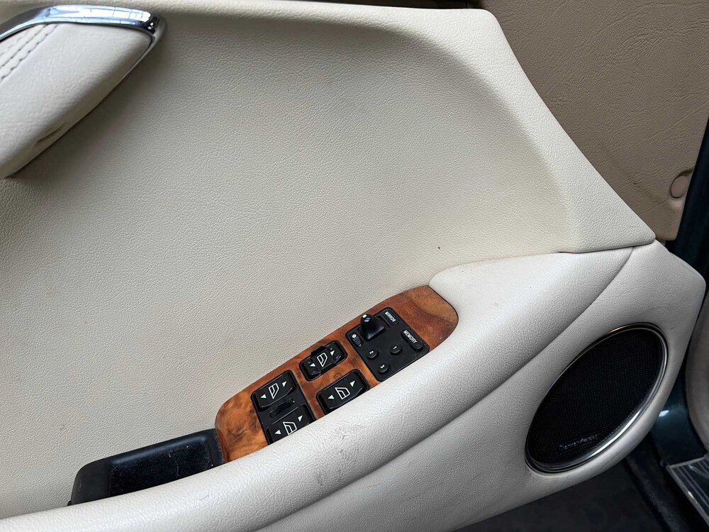 Jaguar Sovereign 3.2 210PS 1997, HD-309-N