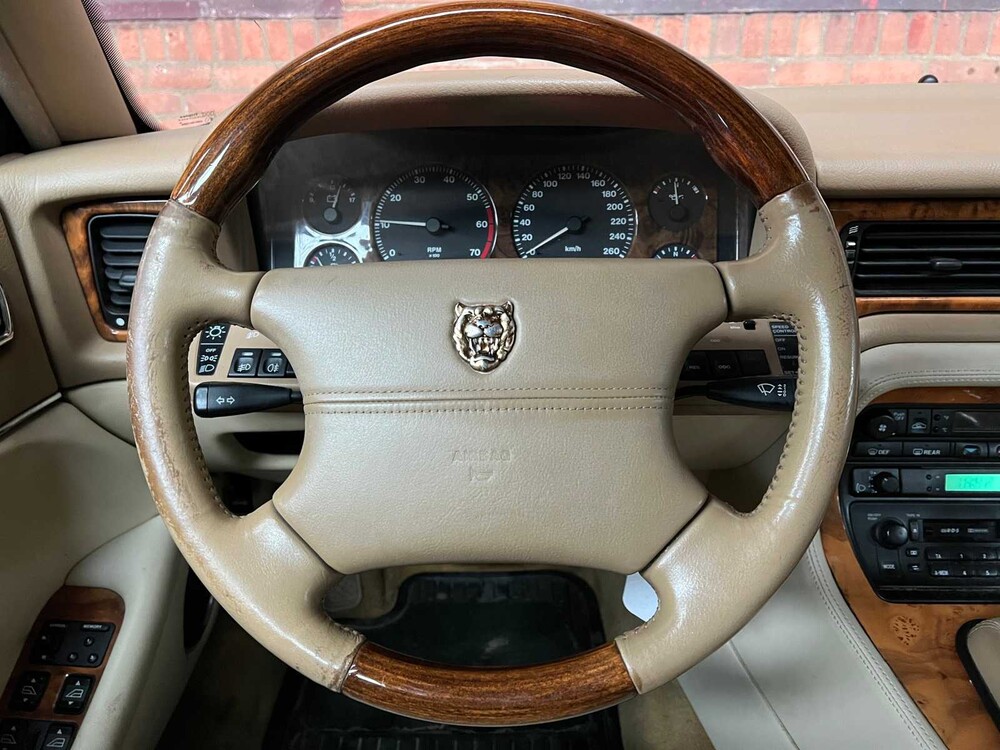 Jaguar Sovereign 3.2 210PS 1997, HD-309-N