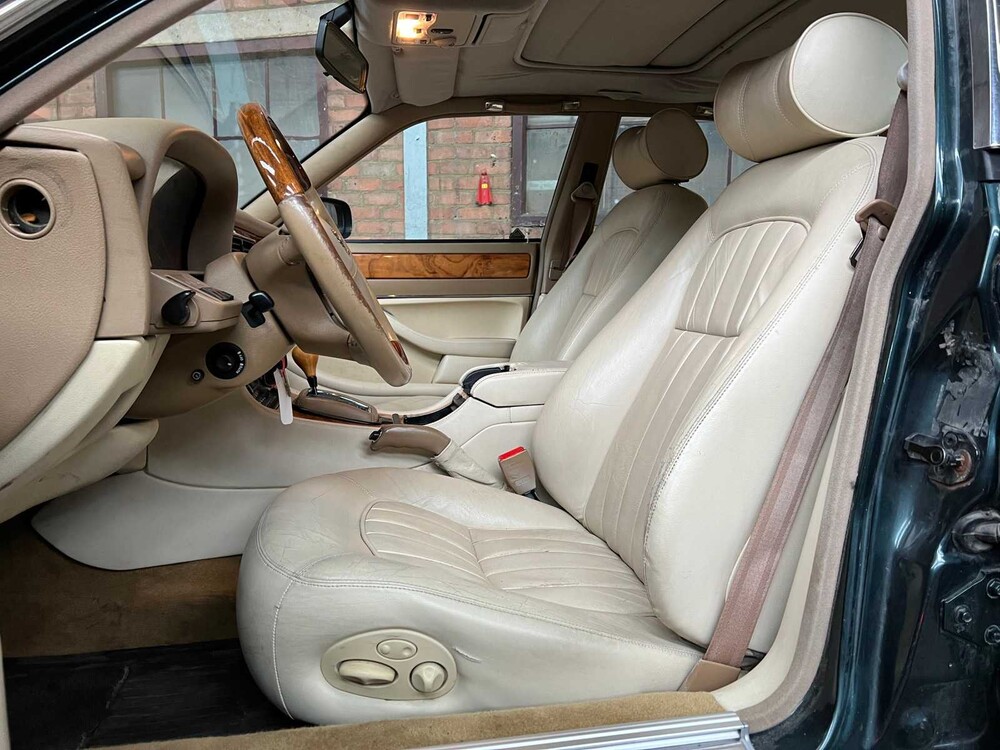 Jaguar Sovereign 3.2 210PS 1997, HD-309-N