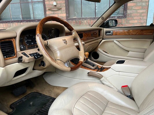 Jaguar Sovereign 3.2 210pk 1997, HD-309-N