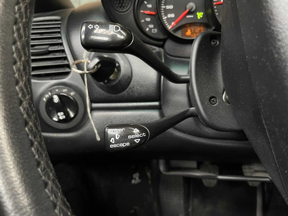 Porsche 911 996 Carrera Cabriolet 3.4 300PS 2001 Youngtimer