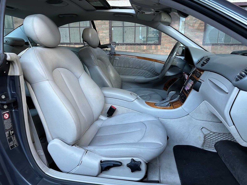 Mercedes-Benz CLK240 Elegance 170hp 2002 CLK-Class Coupe, GP-010-G
