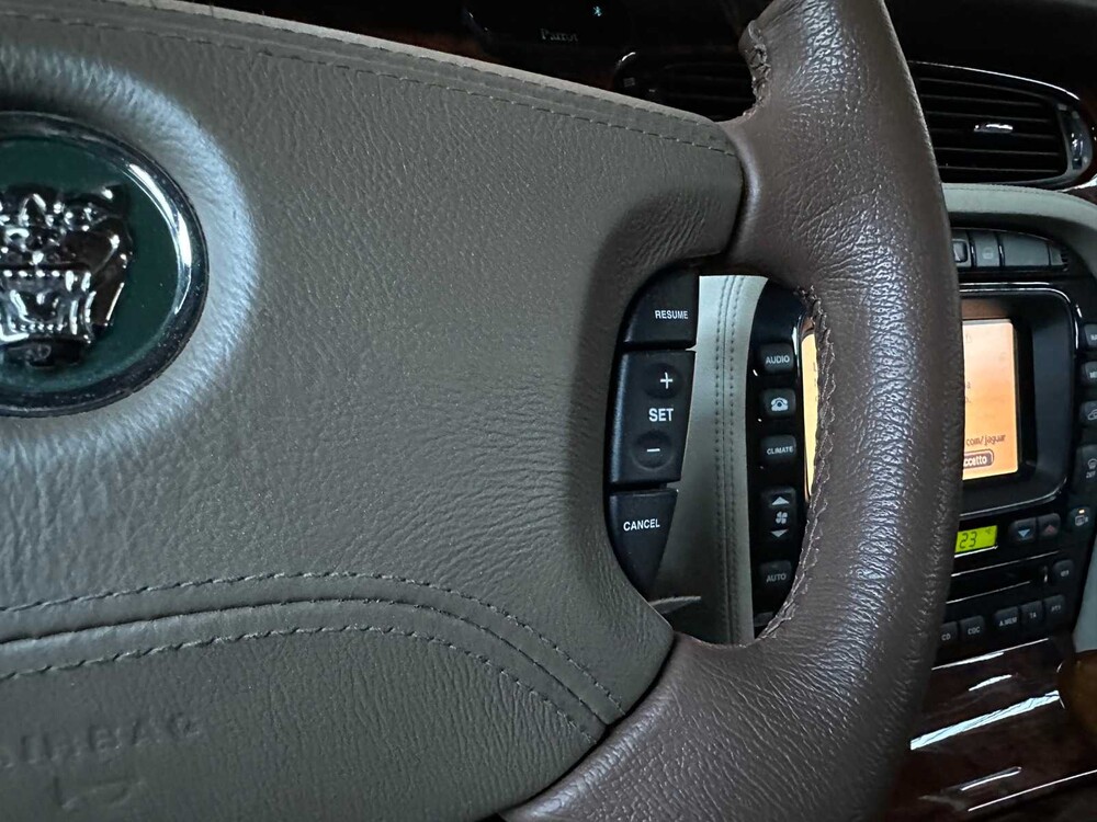 Jaguar XJ Sovereign 4.2 V8 298PS 2005 Youngtimer