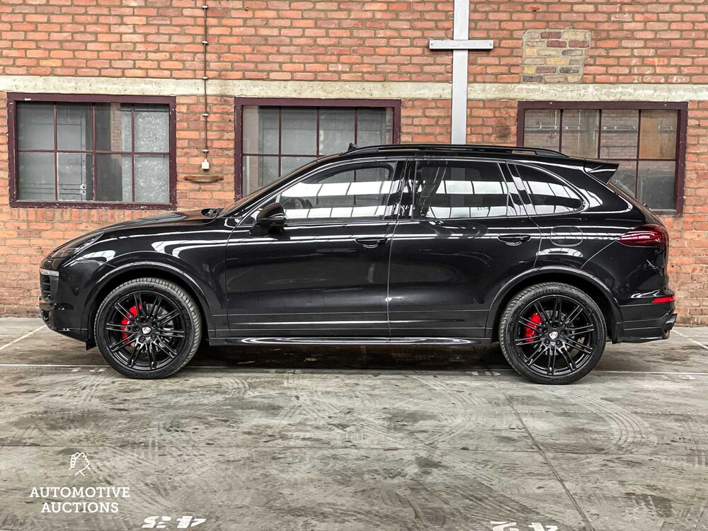 Porsche Cayenne S E-Hybrid 3.0 V6 416pk Sport-Chrono 2015 ORIG-NL, HR-863-Z