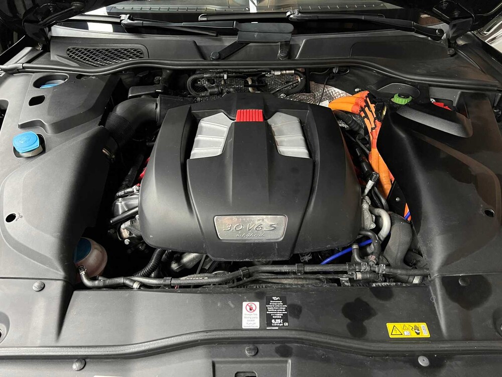 Porsche Cayenne S E-Hybrid 3.0 V6 416pk Sport-Chrono 2015 ORIG-NL, HR-863-Z