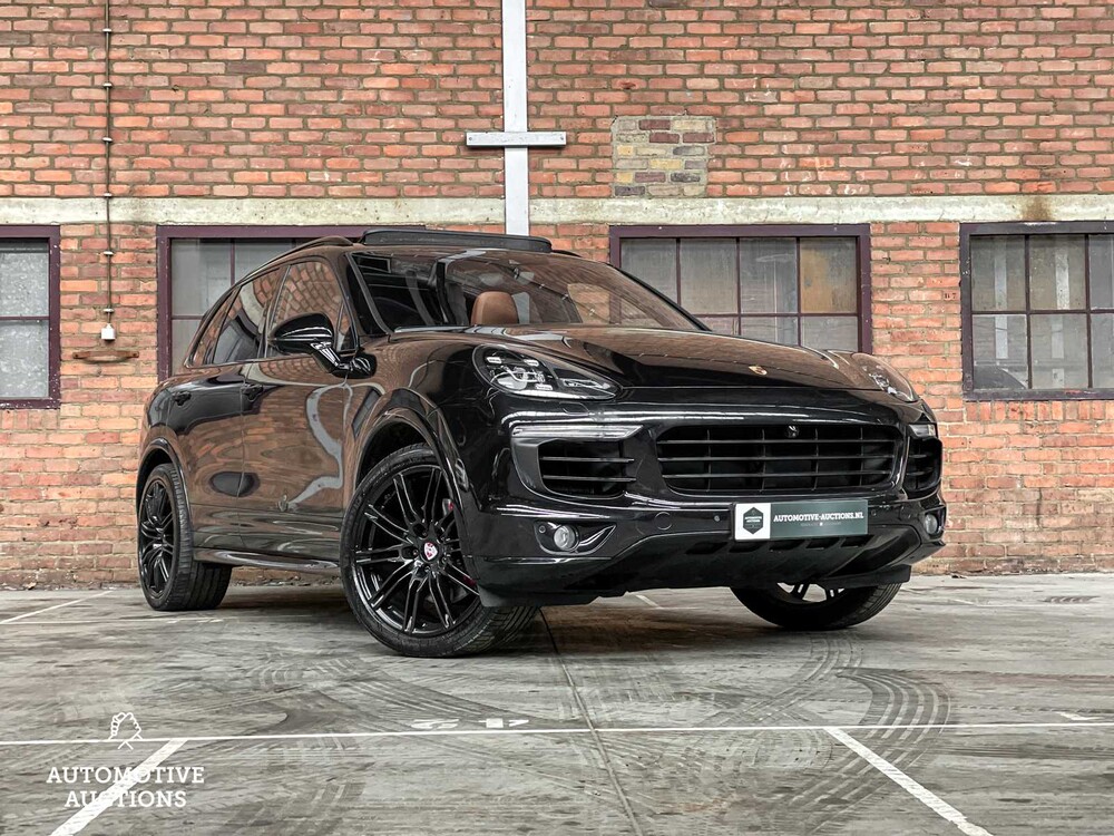 Porsche Cayenne S E-Hybrid 3.0 V6 416pk Sport-Chrono 2015 ORIG-NL, HR-863-Z