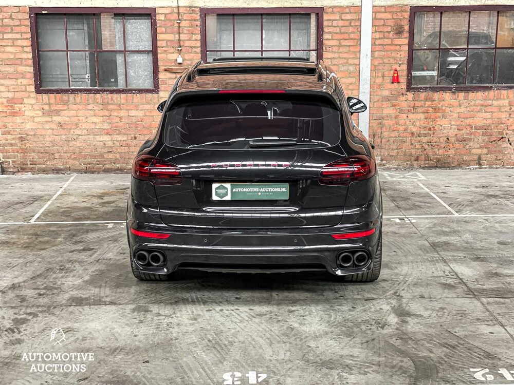 Porsche Cayenne S E-Hybrid 3.0 V6 416pk Sport-Chrono 2015 ORIG-NL, HR-863-Z