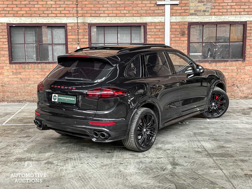 Porsche Cayenne S E-Hybrid 3.0 V6 416pk Sport-Chrono 2015 ORIG-NL, HR-863-Z