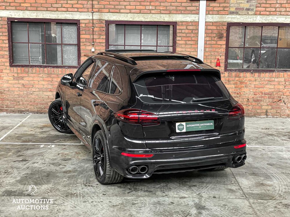 Porsche Cayenne S E-Hybrid 3.0 V6 416pk Sport-Chrono 2015 ORIG-NL, HR-863-Z