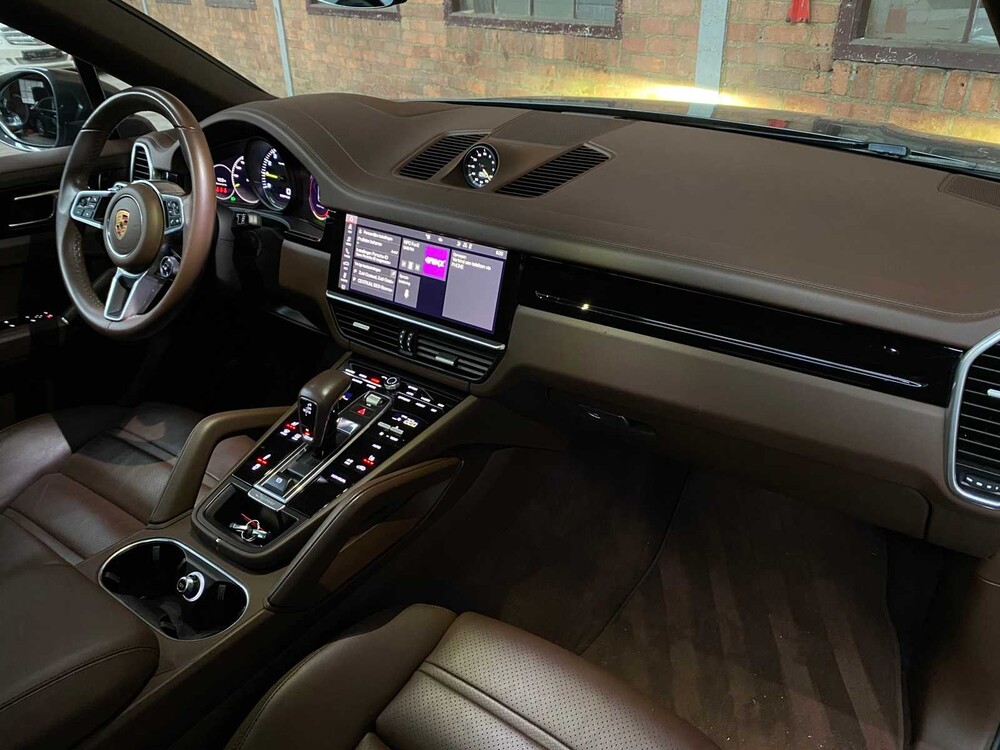 Porsche Cayenne Coupe E-Hybrid 3.0 V6 Sport-Chrono 470pk 2021 ORIG-NL, K-103-NB