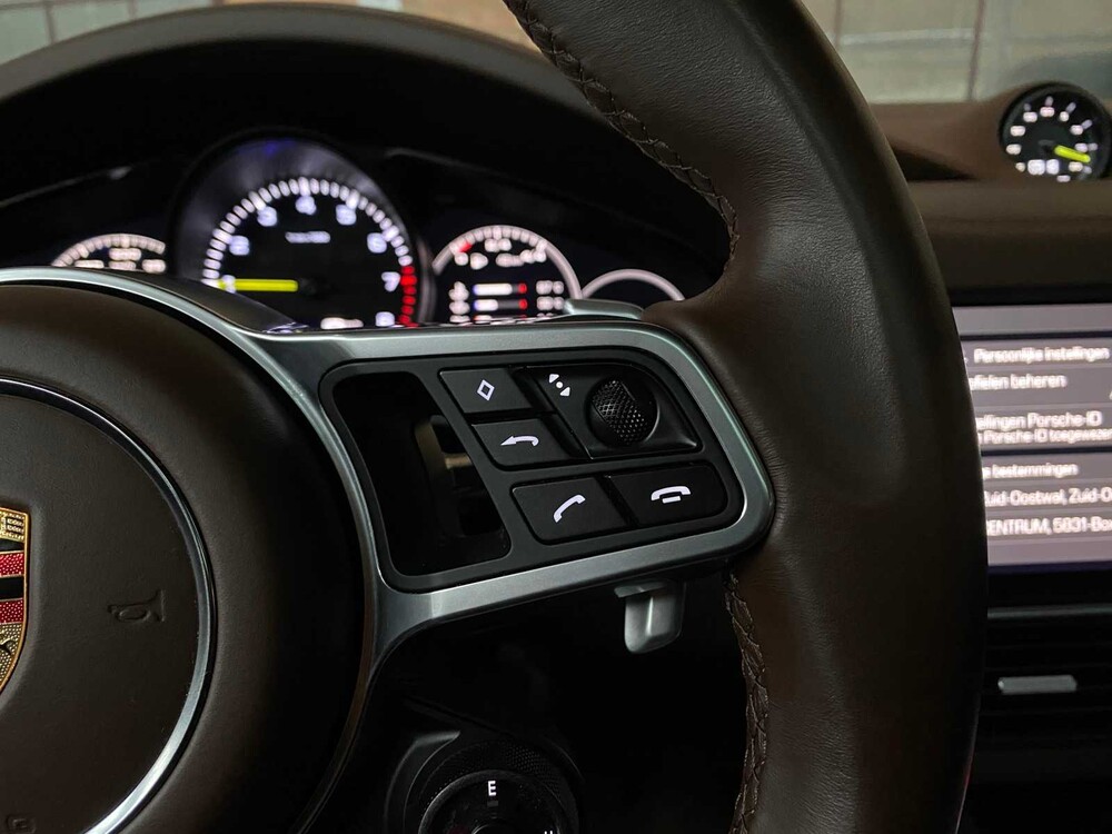 Porsche Cayenne Coupe E-Hybrid 3.0 V6 Sport-Chrono 470pk 2021 ORIG-NL, K-103-NB