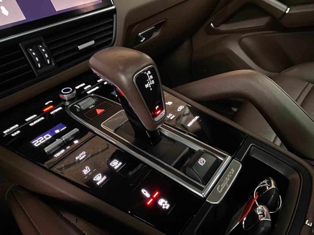 Porsche Cayenne Coupe E-Hybrid 3.0 V6 Sport-Chrono 470pk 2021 ORIG-NL, K-103-NB