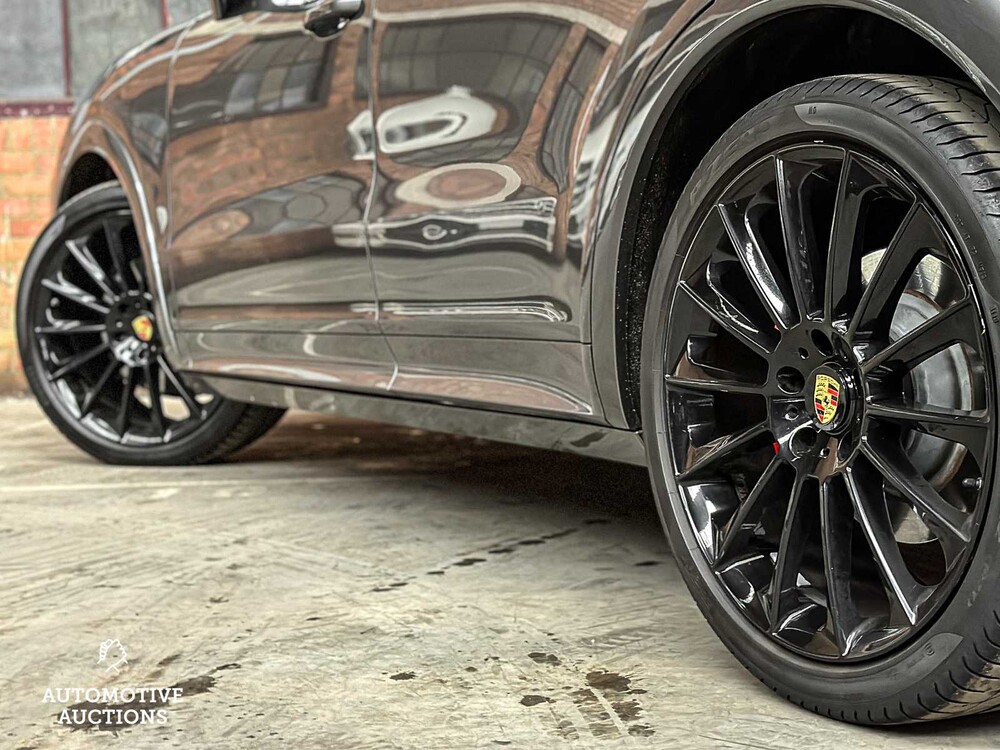 Porsche Cayenne Coupe E-Hybrid 3.0 V6 Sport-Chrono 470pk 2021 ORIG-NL, K-103-NB