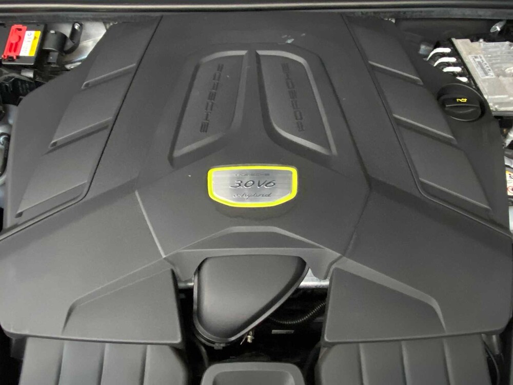 Porsche Cayenne Coupe E-Hybrid 3.0 V6 Sport-Chrono 470pk 2021 ORIG-NL, K-103-NB