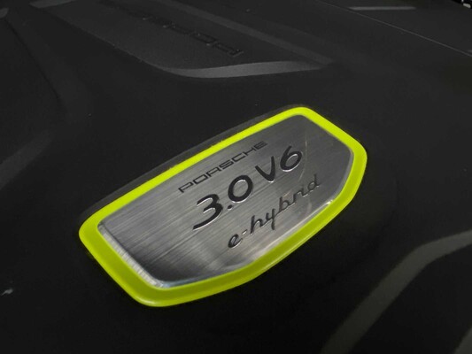 Porsche Cayenne Coupe E-Hybrid 3.0 V6 Sport-Chrono 470PS 2021 ORIG-NL, K-103-NB