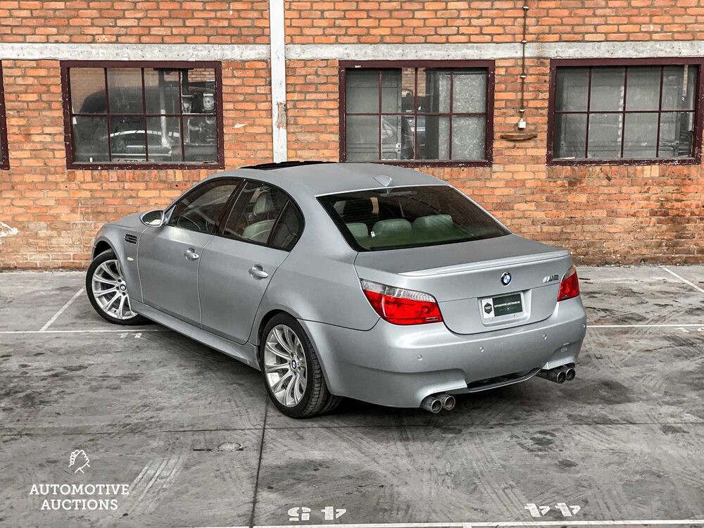 BMW M5 E60 5.0 V10 507pk 2006 -Youngtimer-