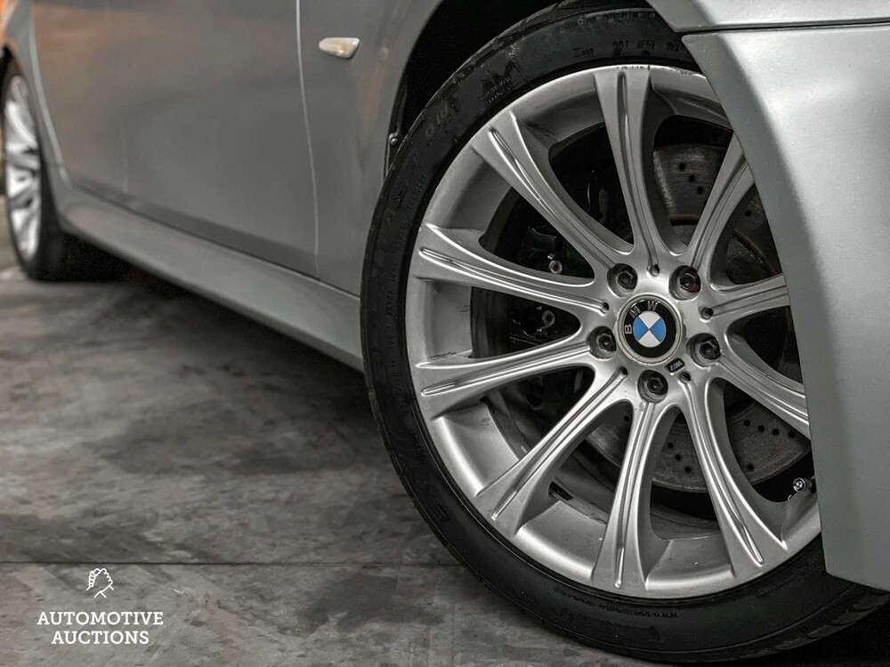 BMW M5 E60 5.0 V10 507pk 2006 -Youngtimer-