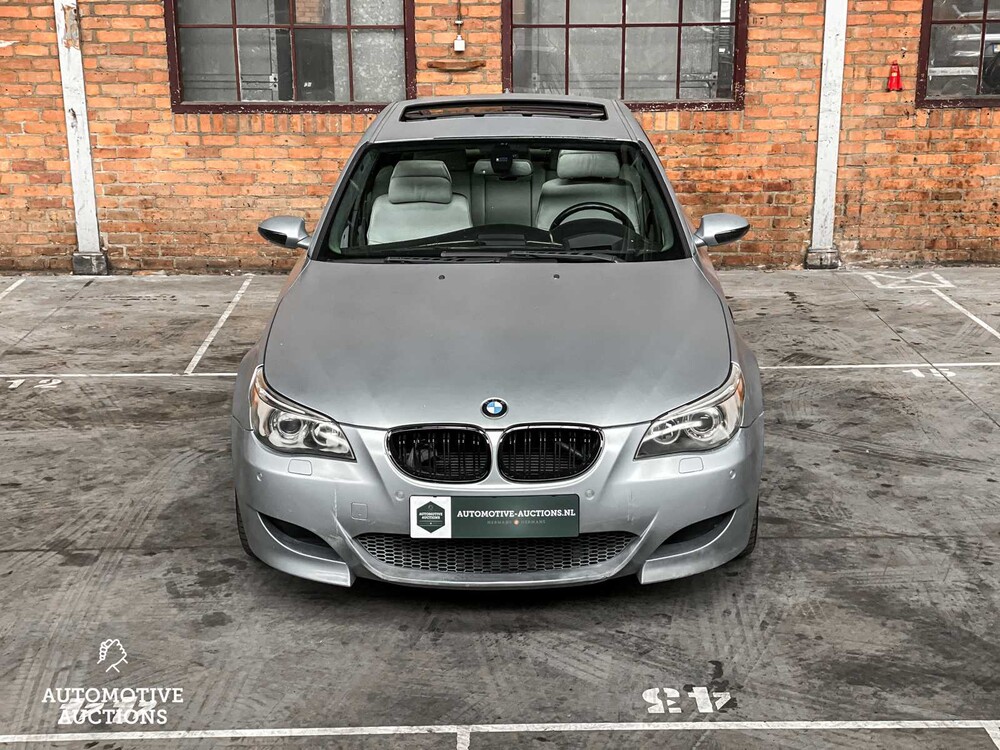 BMW M5 E60 5.0 V10 507pk 2006 -Youngtimer-