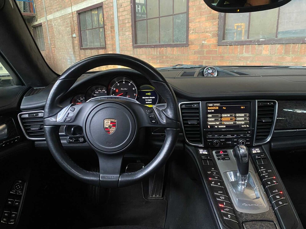 Porsche Panamera Turbo 4.8 V8 500pk 2011 Sport-Chrono, 63-TDK-1 