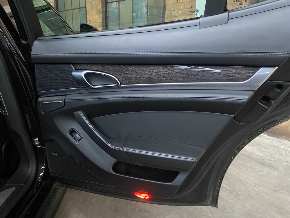 Porsche Panamera Turbo 4.8 V8 500pk 2011 Sport-Chrono, 63-TDK-1 