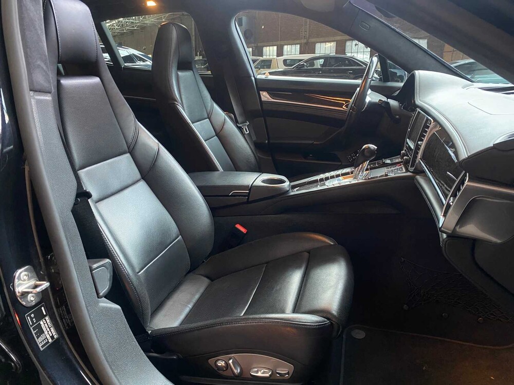 Porsche Panamera Turbo 4.8 V8 500pk 2011 Sport-Chrono, 63-TDK-1 