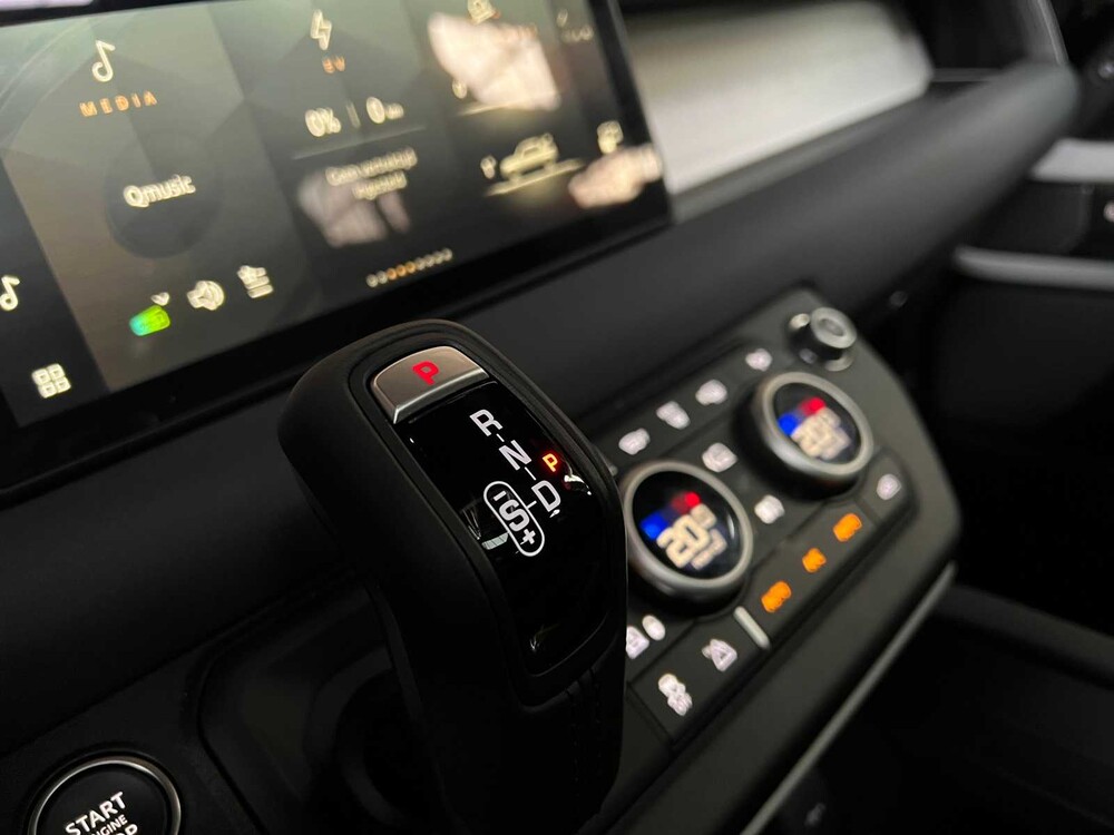 Land Rover Defender P400e SE Hybrid 404pk 2023 -Fabrieksgarantie-