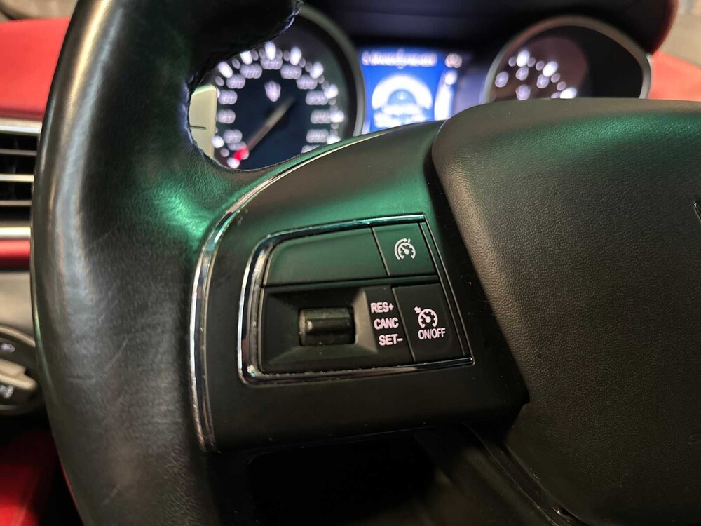 Maserati Ghibli 3.0 V6 330pk 2014 -Orig. NL-, 1-TGT-21