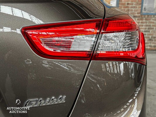 Maserati Ghibli 3.0 V6 330pk 2014 -Orig. NL-, 1-TGT-21