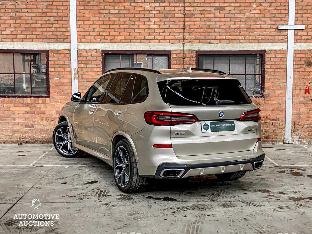 BMW X5 xDrive40i M-Sport High Executive 340pk 2018, G-998-JK