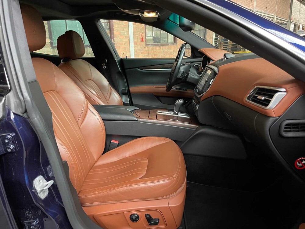 Maserati Ghibli 3.0 V6 D 275pk 2014, X-048-BF