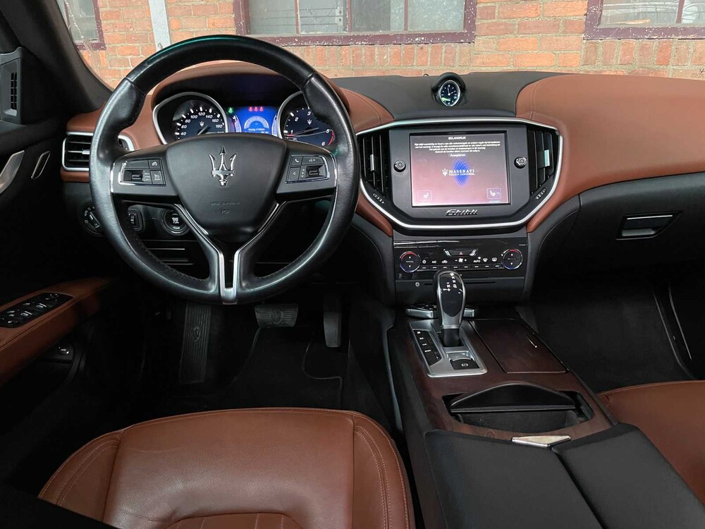 Maserati Ghibli 3.0 V6 D 275pk 2014, X-048-BF