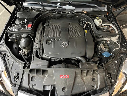 Mercedes-Benz E350 Cabriolet 3.5 V6 CGI Avantgarde 7G-Tronic Plus 306PS 2012 E-Klasse, R-976-XF