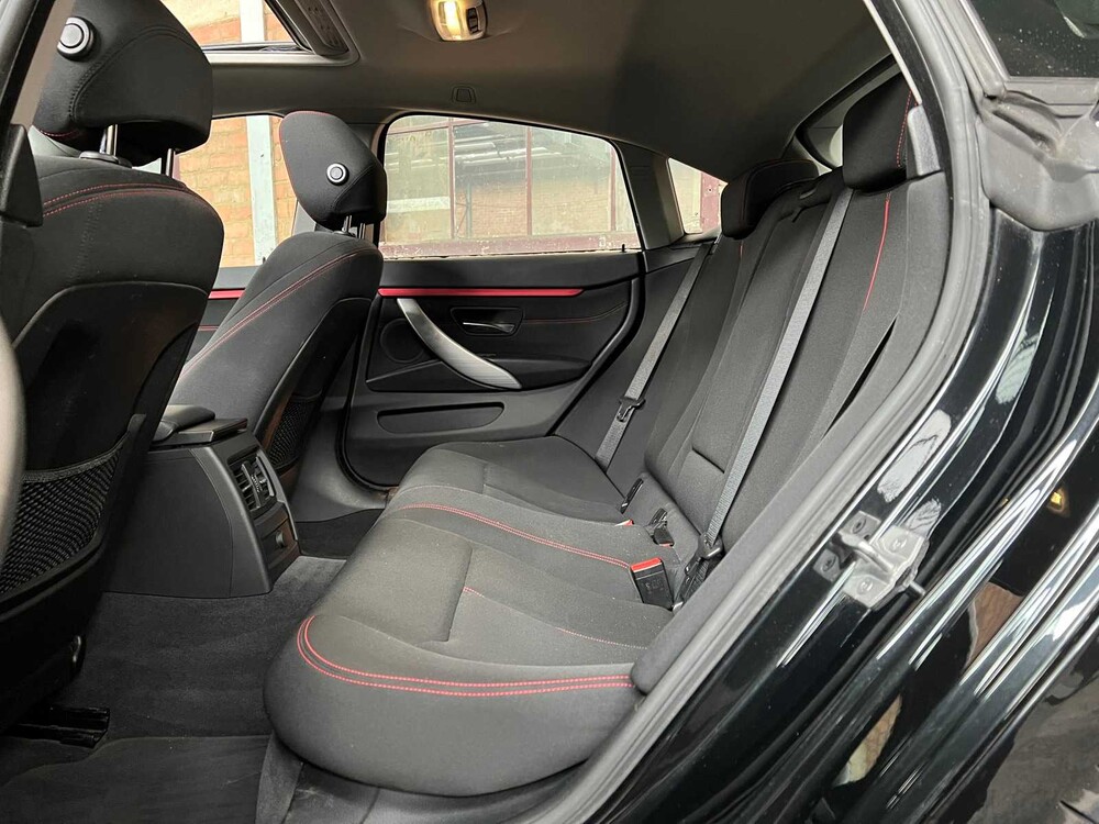 BMW 420i Gran Coupé xDrive Sport Line High Executive 184pk 2015 4-serie, JG-206-G
