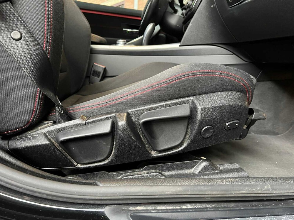 BMW 420i Gran Coupé xDrive Sport Line High Executive 184pk 2015 4-serie, JG-206-G