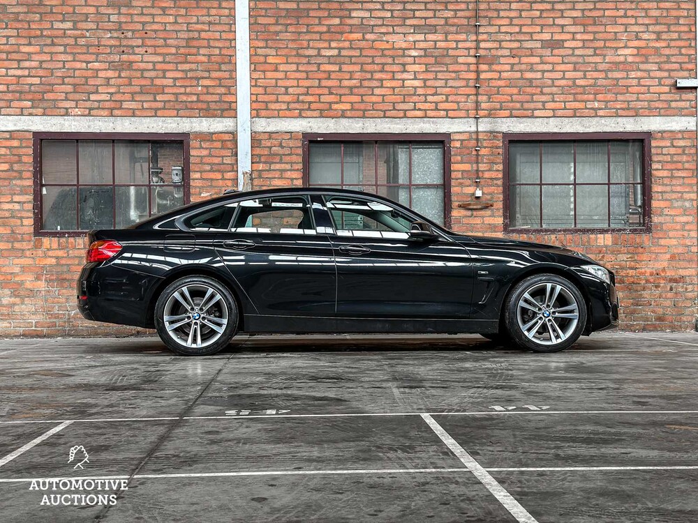 BMW 420i Gran Coupé xDrive Sport Line High Executive 184pk 2015 4-serie, JG-206-G