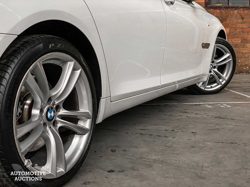 BMW ActiveHybrid7 M-Sport 3.0 L6 354pk 2014